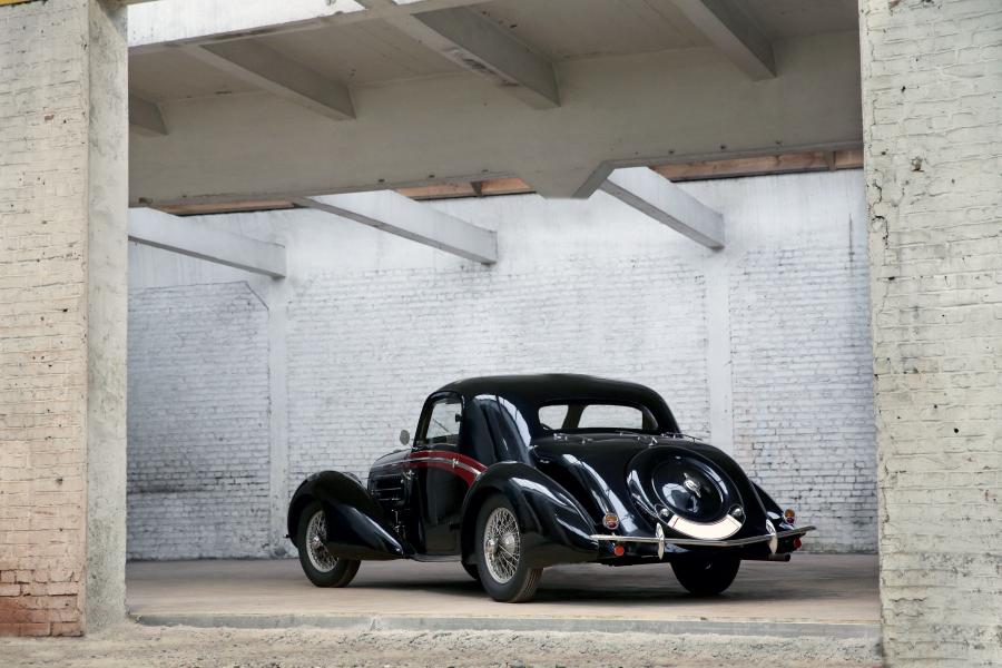  Delahaye 135 M Coupe par Chapron 1937 года  (фото 1 из 4)